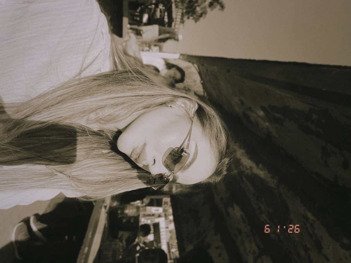 Itzelmacm's tweet photo. Me encantan los filtros que parecen de cámaras viejitas 🎞️ https://t.co/BL4JH1LY6G