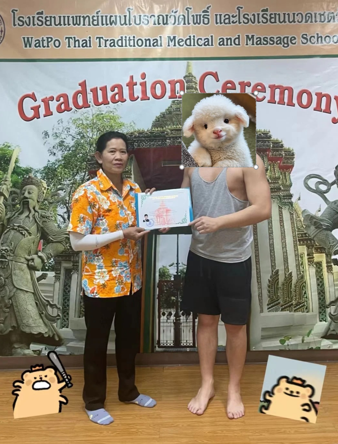ranger7133's tweet photo. 精油按摩证书成功拿下！
技多不压身我学这个还算快 老师一直夸我good memory 
并且在基本记住后沉浸式投入做其实和任何修行是一样的 
能感受和人的身体之间进行的最直接的交互 
而且香氛能稳定情绪，建议nf人都可以尝试  

女性精油spa限时优惠体验，有兴趣可联系~ #女性spa #女性私密spa #女性定制spa https://t.co/SpuyyTZCNn