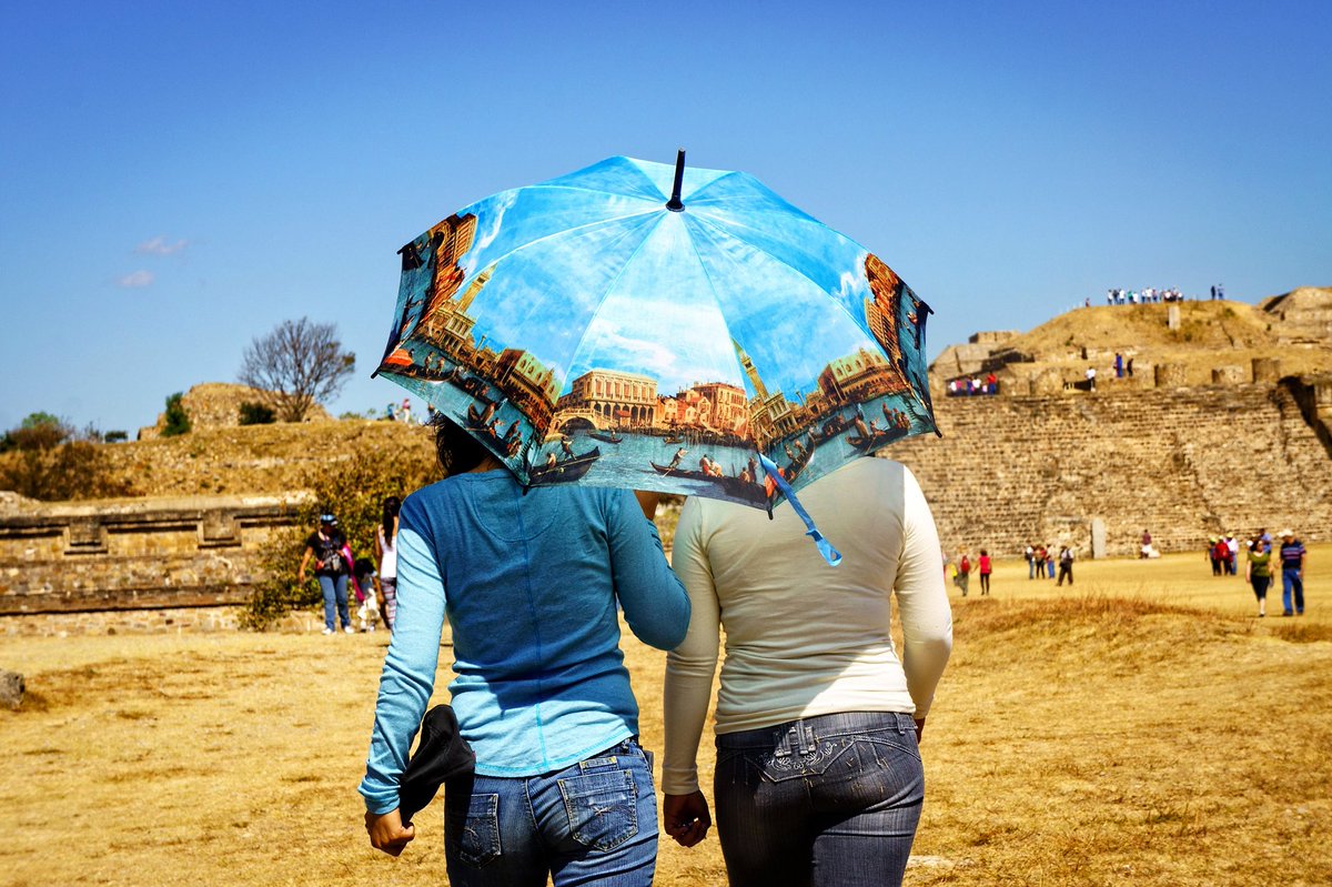 jacobprado6's tweet photo. Mexican photographers participate for first time at Image Festival Amman - Via @jordantimes 

🔗 Read: https://t.co/haYQahpoRu https://t.co/rH1MfQiph6