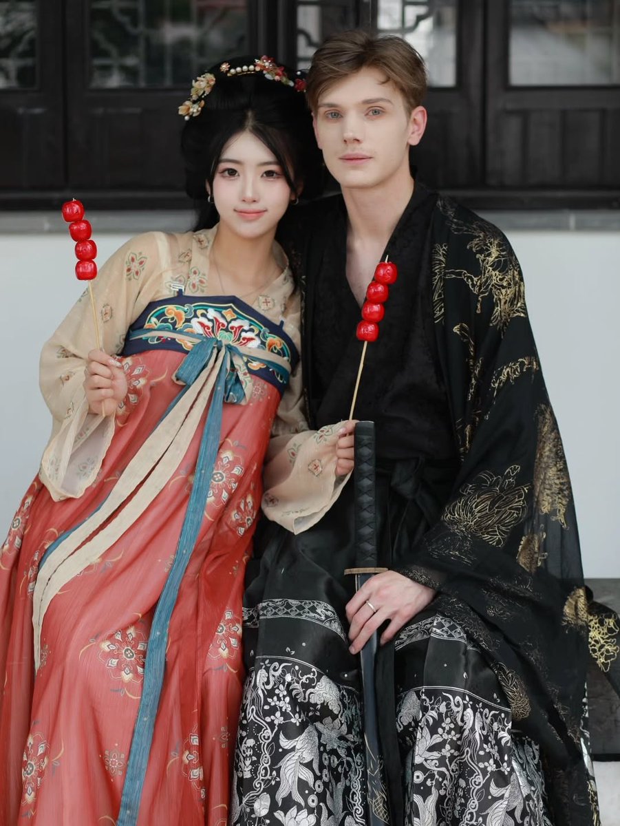 wmaf_couples's tweet photo. WMAF couple # 787 - British 🇬🇧 and Chinese 🇨🇳
#wmaf #whitemaleasianfemale #interracial #interracialcouple #internationalcouple #afwm #wmaw #internationallove #whiteguysasiangirls #whiteguy #asiangirl #asiangirlwhiteguy #british #britishguy #chinese #chinesegirl #异国恋 #中外情侣 https://t.co/Bcnd7qexiL