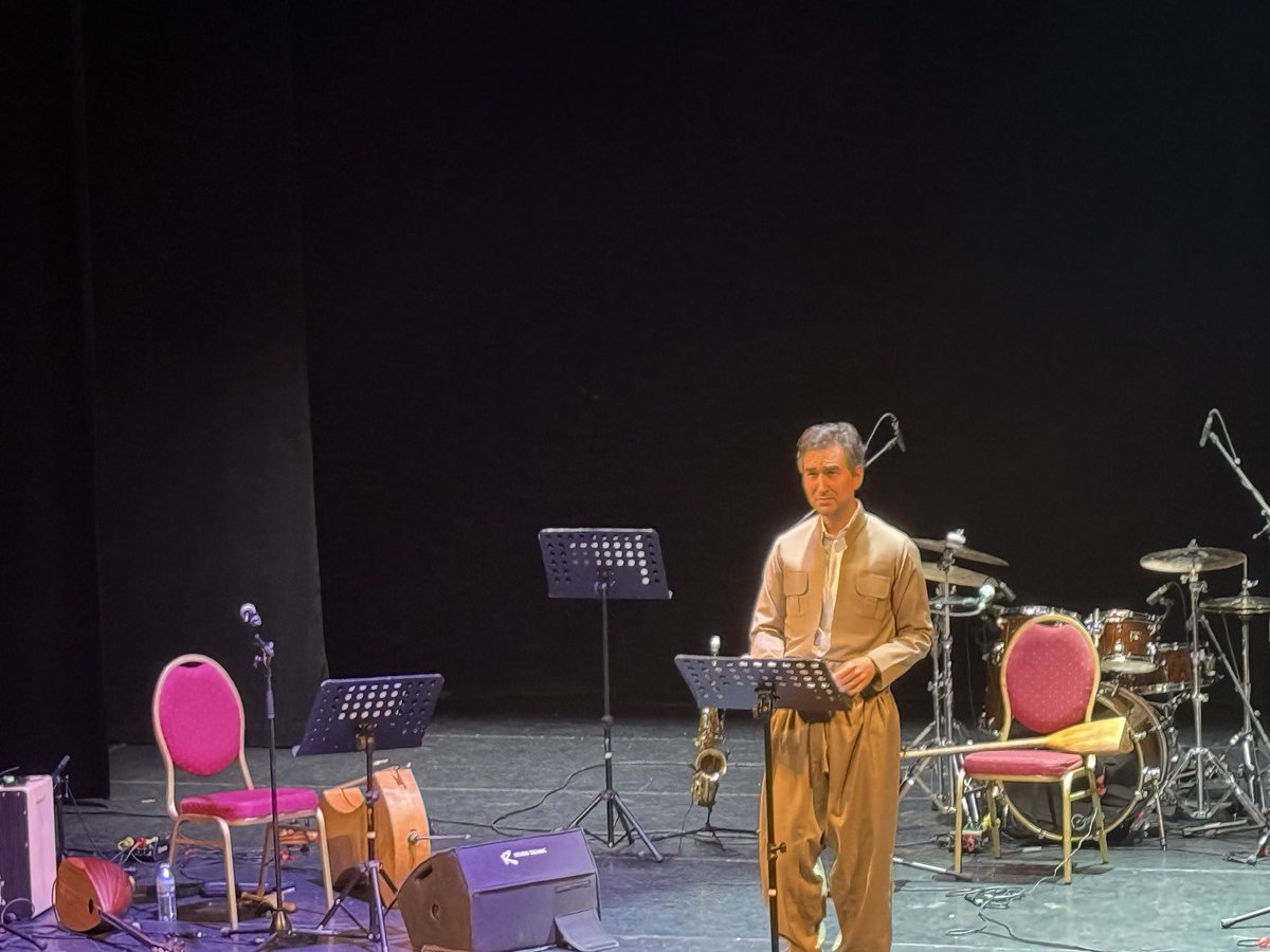 Berivanfirat75's tweet photo. Une magnifique 5e édition s’achève ! Merci à toutes celles et ceux qui ont fait vivre le Festival culturel kurde de Paris. Rendez-vous l’année prochaine ! 
D’ici là, suivez le @Le_CDKF pour ne rien manquer de nos actualités. https://t.co/48iTr0Rblo