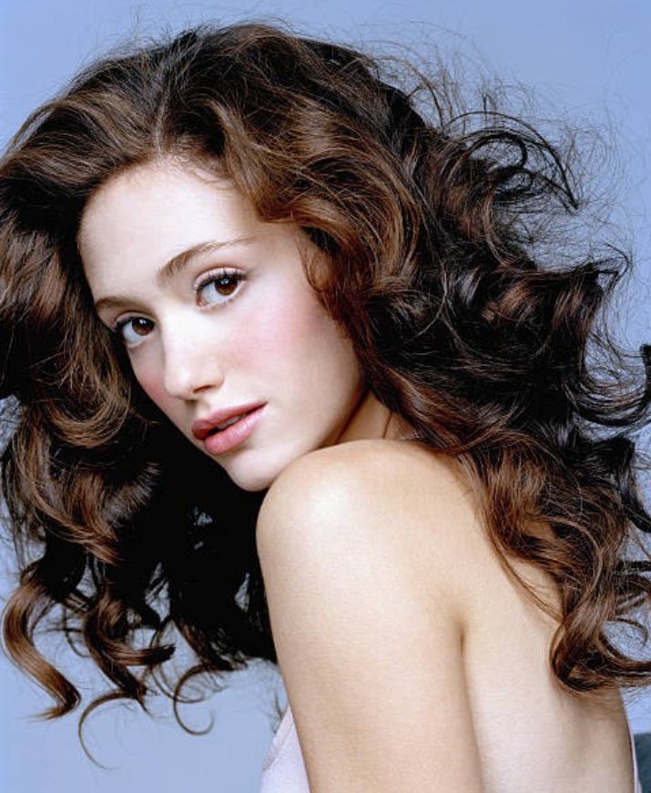 y4anNx9kgFz1aLp's tweet photo. 2004 #InStyle から
エミー・ロッサム
美しすぎたので貼ってみた。
彼女の母は企業写真家で、スティーブ・ジョブズの専属カメラマンだったらしい。#EmmyRossum https://t.co/Gzc1fBQuwE