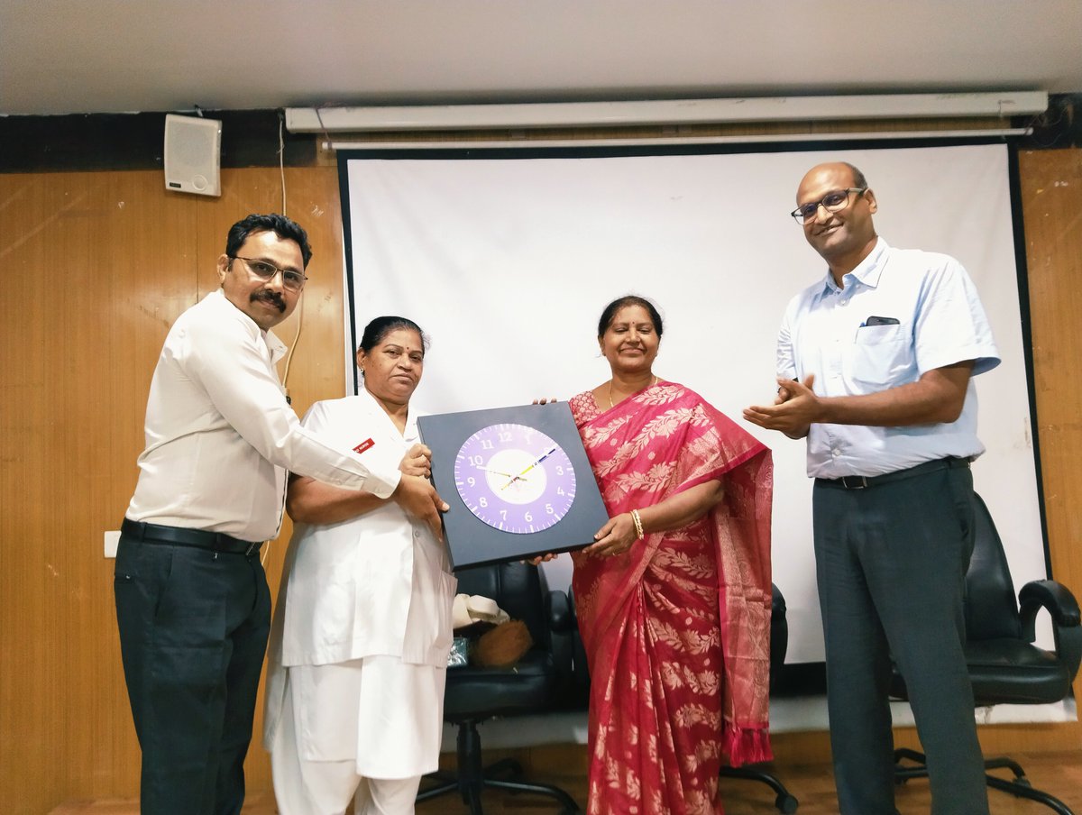 GovernmentSpine's tweet photo. Government (CL&amp;SC) Spine Institute | Retirement Function – March 2026 🎉

@prafulpbjp
#DrPiyushMittal
@gsihospital
@NHMGujarat
@ministryofayush https://t.co/QkVRRvldKe