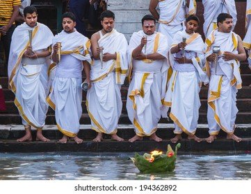 adarshahgd's tweet photo. Greetings on World #Brahmins Day (Vishwa Brahmana Diwas) 
From time immortal Brahmana Kula has always wished and prayed for the welfare of the entire universe🙏
स्वस्ति प्रजाभ्यः परिपालयन्तांन्यायेन मार्गेण महीं महीशाः ।गोब्राह्मणेभ्यः शुभमस्तु नित्यंलोकाः समस्ताः सुखिनो भवन्तु ॥ https://t.co/3xQJjTDGOD