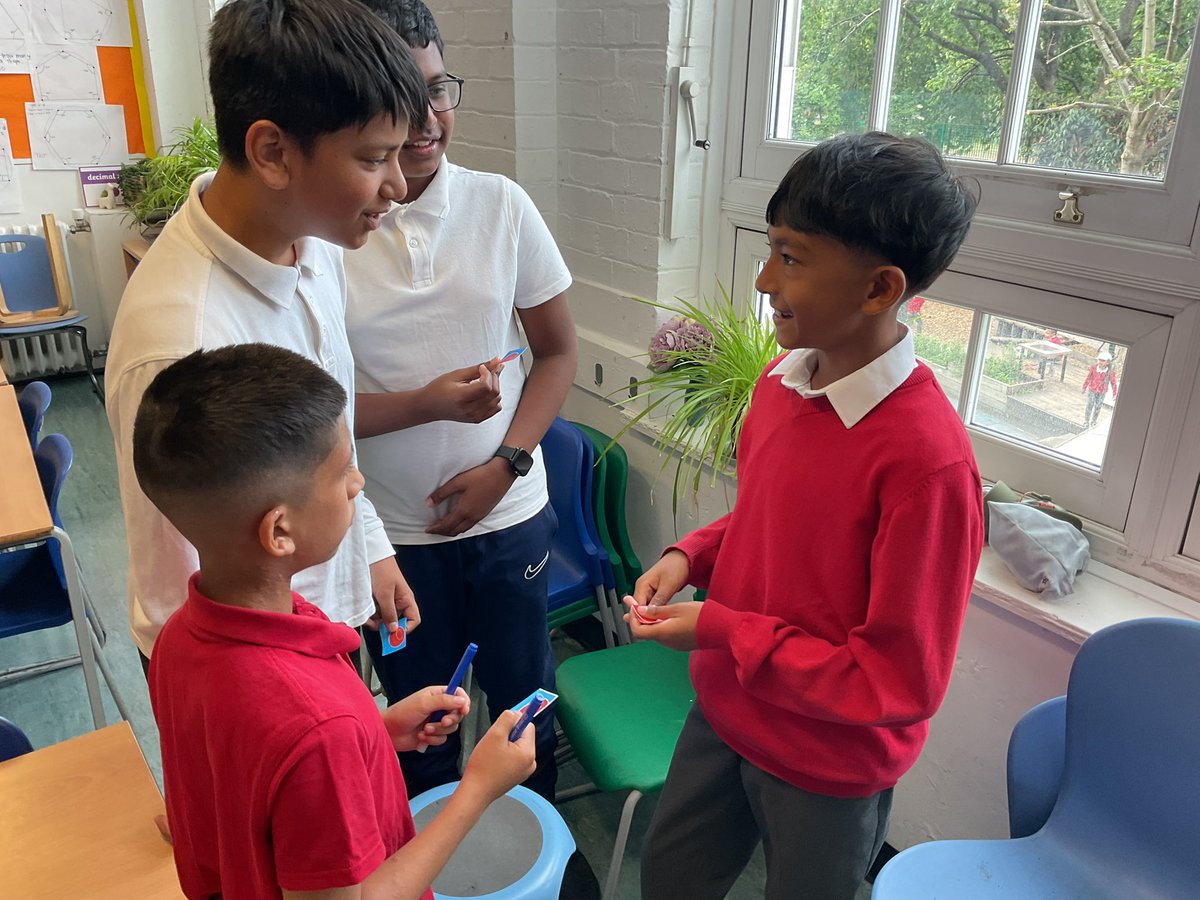 MayflowerSch's tweet photo. In #Sciene Boyce explored the circulatory system by role playing the heart, organs in the body and blood. They saw the effects of sickle cell and have a greater understanding of how oxygen travels through veins, vessels and arteries. Ask them about it. #year6 https://t.co/JebvgKAZvD
