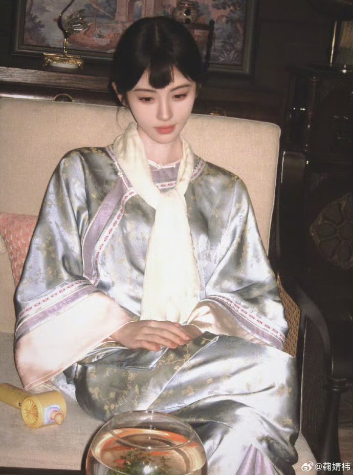 oolongdispatch's tweet photo. 🗞️ first look at #JuJingyi’s gorgeous styling for republican segment of #WanhuaSin https://t.co/LoQ6GNVlnI