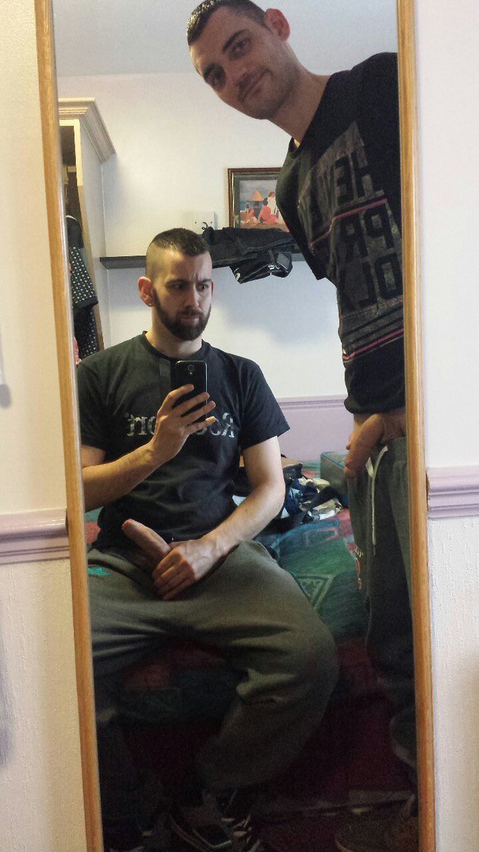 scallyladss's tweet photo. Comparing dicks with mates https://t.co/6YgAqfgIbs