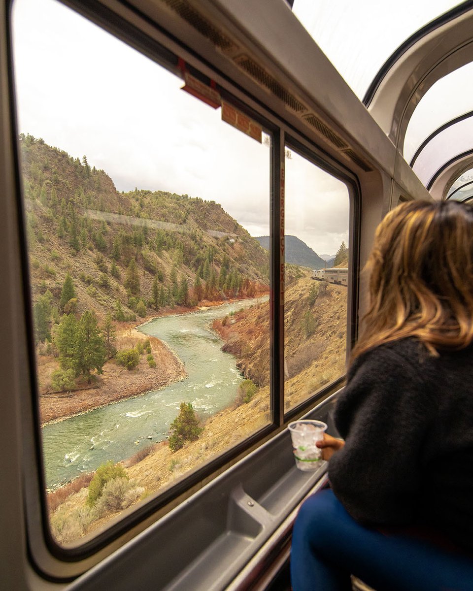 Amtrak's tweet photo. you know where to find us 🙂‍↕️

happy Great Outdoors Month! https://t.co/GywN5UPl3Y