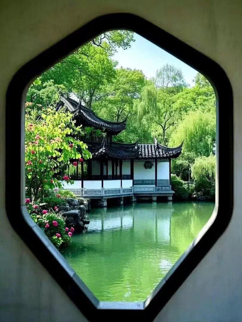 ChichiKien's tweet photo. Thượng hữu thiên đàng,
Địa hữu Tô Hàng nhị châu!
Hàng Châu qua ô cửa nhỏ.
( Nguyệt China) https://t.co/3ekhjY9r99