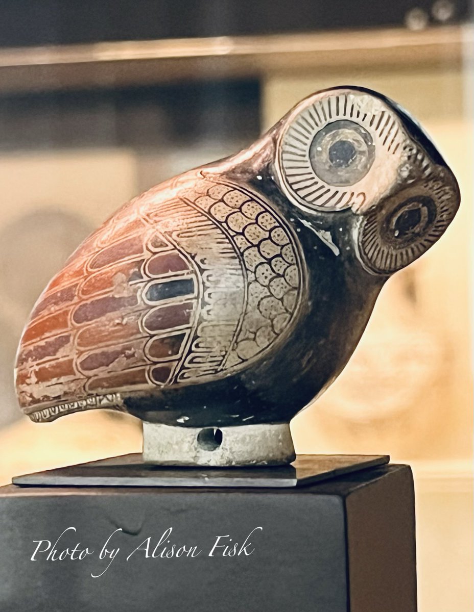 AlisonFisk's tweet photo. Ancient Greek perfume vase in the shape of an owl, 650-640 BC🦉❤️

The Louvre, Paris 📷 by me

#OwlishMonday
#Archaeology https://t.co/0Mttl9wt9n