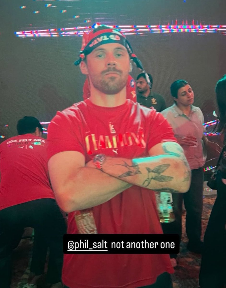 mehulg10's tweet photo. Congratulations to boyhood Manchester City fan Phil Salt on winning back-to-back IPL titles with RCB. https://t.co/xGOQpm84WC