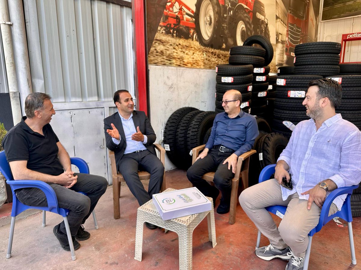 torbalito's tweet photo. #İyiHaftalar Torbalı!
🤝 Yönetim Kurulu Başkanımız @vahapolgun ve Genel Sekreterimiz Oğuzhan Kırşan; Akçesoy Oto Lastik, Çoban Otomasyon, Güney Ege Alkollü Alkolsüz İçecek Gıda ve Yıldırım Oto Elektrik firmalarımızı ziyaret ederek üyelerimizin görüş, öneri ve taleplerini dinledi. https://t.co/7h43XQjeBa