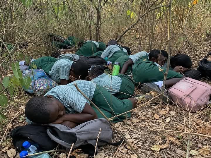 CatiaKyen's tweet photo. Why is this the first picture I saw on Threads early this Monday morning?

Father Lord, please let these children and their teachers be freed. May this new month of June be the month they are set free from their captors. Amen 🙏🏽 https://t.co/VFGrqxlE20