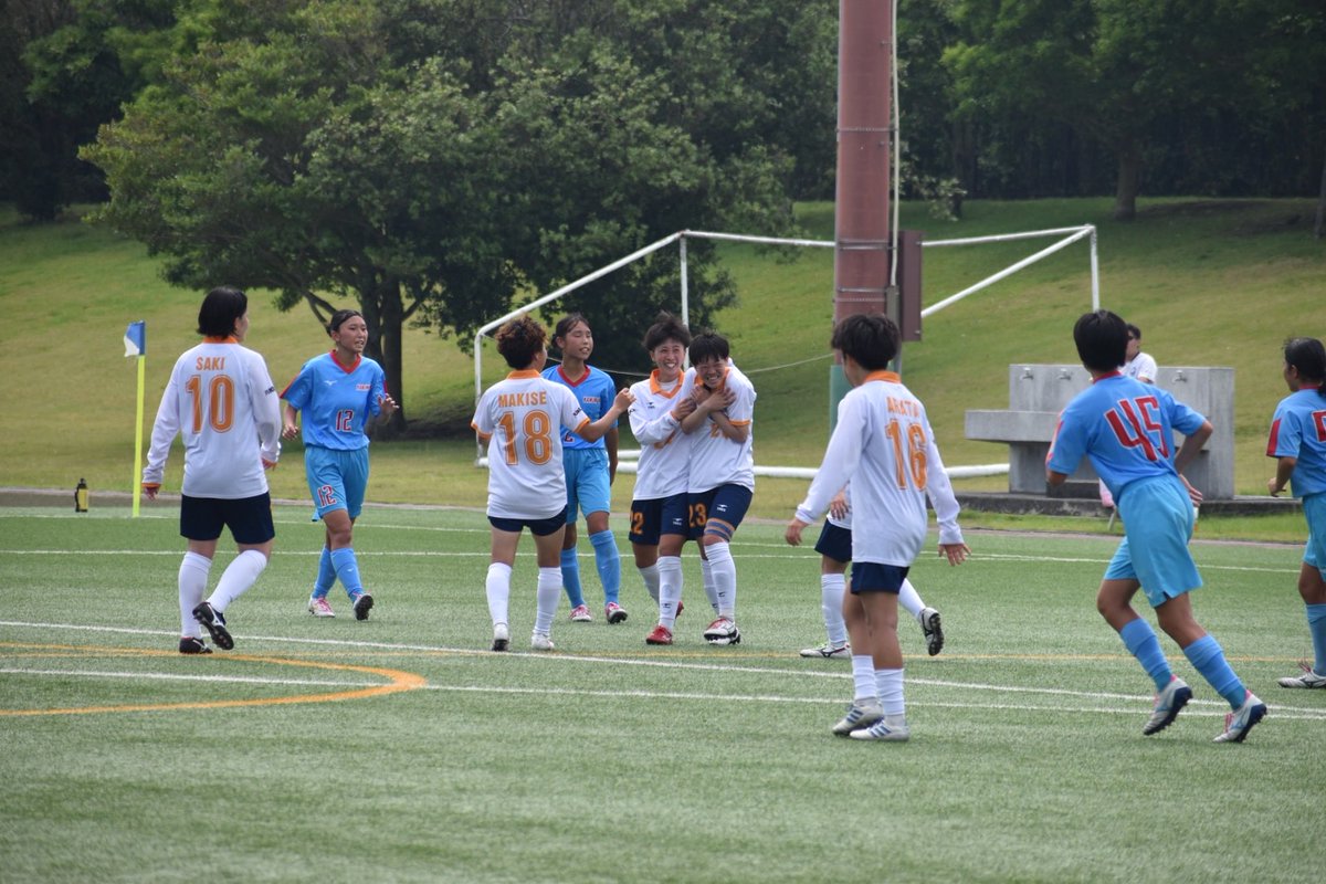 ANCLAS_OFFICIAL's tweet photo. ◤ マッチレポート ◢ 

2026KYFA第29回九州女子サッカーリーグ1部 

🆚神村学園高等部女子サッカー部

試合結果：2-1
前半：0-1
後半：2-0

たくさんのご声援ありがとうございました✨

▼こちら
🔗https://t.co/VYCVRm9g95

#アンクラス 
#九州女子サッカーリーグ
#tresfootball #tresathletics https://t.co/BgUNVS7dHj