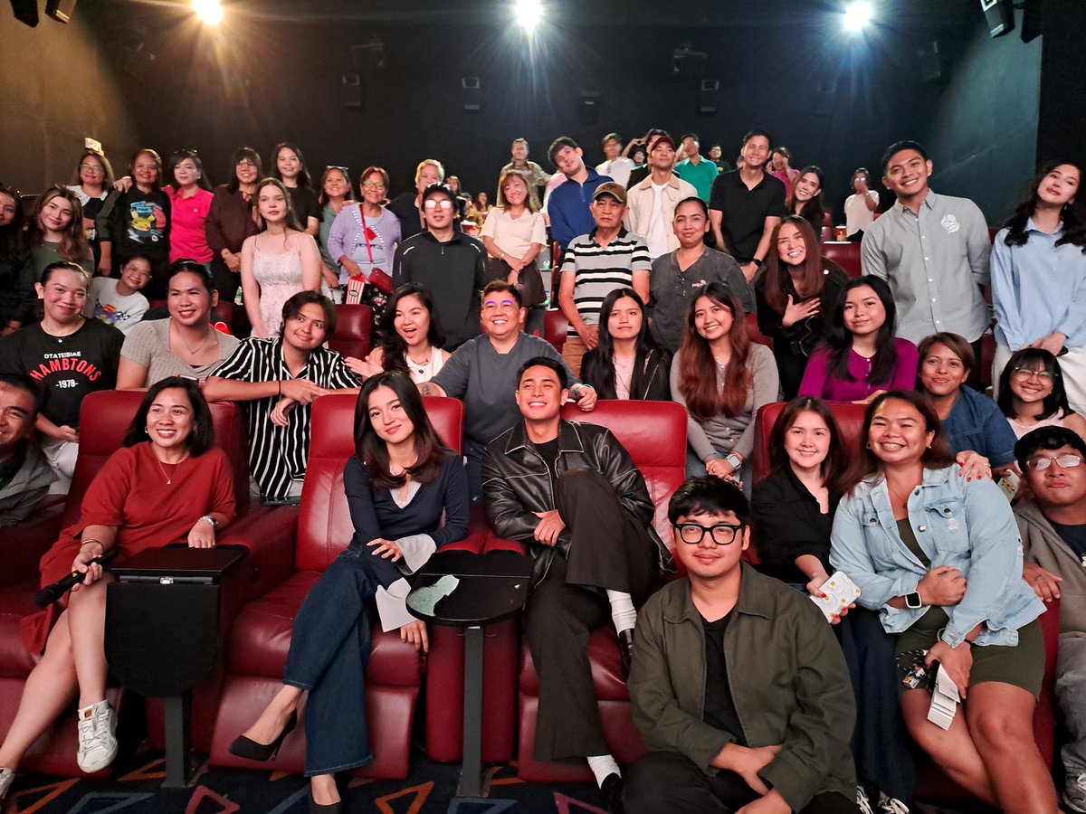 StarCinema's tweet photo. Donny Pangilinan and Belle Mariano at the Special Blockscreening of Star Magic. ✨

📍Vertis North

Get your tickets now and experience Tayo Sa Wakas! Visit https://t.co/GWCheUrvn0 🎟️

#TayoSaWakas — a 33rd anniversary offering from Star Cinema and a film by Cathy Garcia-Sampana.

NOW SHOWING in over 280 cinemas nationwide.