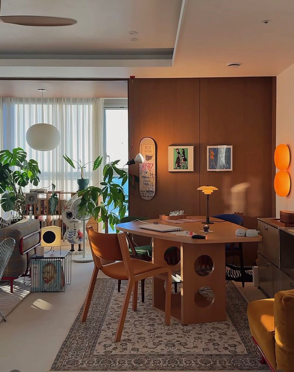 shousean19's tweet photo. Mid-century modern home inspiration✨ https://t.co/UDRjg74ToB
