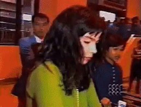 bjorkspears's tweet photo. it's pride month!!! time to bring back the gay flag but it’s colorpicked from footage of Björk beating up a journalist that welcomed her to bangkok

📸: @TelstarTelstar https://t.co/NRnEHAvfRE