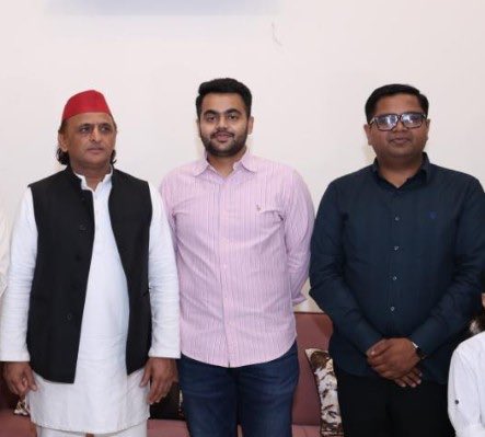 SwatiPrimeNews's tweet photo. ED और इनकम टैक्स डिपार्टमेंट की आंखों में धूल झोंकने का एक बड़ा खेल सामने आ रहा है! इटावा के मूल निवासी और सपा पार्टी से नाता रखने वाले मयंक यादव और मनी यादव पर गंभीर आरोप लग रहे हैं काले कारनामों और 2 नंबर के पैसों के दम पर एक पूरा साम्राज्य खड़ा कर दिया गया है
दावा है कि 'Scanpoint Agr & Technical Education Pvt Ltd' के जरिए भारी फंडिंग रूट की जा रही है इसी काली कमाई का इस्तेमाल सुदिती ग्लोबल एकेडमी (इटावा), सुदिती गर्ल्स विंग (इटावा) और प्रॉमिनेंस वर्ल्ड स्कूल (ग्रेटर नोएडा) जैसे बड़े संस्थानों में किया गया है। अनुमान है कि ग्रेटर नोएडा के प्रॉमिनेंस वर्ल्ड स्कूल में करीब 50 करोड़ रुपये का निवेश शुद्ध रूप से कैश (नकद) में किया गया है, और इस पूरे स्कूल की कुल अनुमानित कीमत लगभग 150 करोड़ रुपये ह���
हाल मै ही अपनी बहन की शादी में करोड़ों के कैश (नकद) का उपयोग किया गया है 
आरोप यह भी हैं कि मयंक यादव और उनकी कंपनी के जरिए बड़े पैमाने पर  राष्ट्रीय और अंतर्राष्ट्रीय लेनदेन किए जाते हैं
यह सीधे तौर पर मनी लॉन्ड्रिंग और टैक्स चोरी का मामला दिखाई देता है। देश की स��रक्षा और अर्थव्यवस्था से खिलवाड़ करने वाले ऐसे नेटवर्क का पर्दाफाश होना बेहद जरूरी है। क्या जांच एजेंसियां इस पर तुरंत एक्शन लेंगी?

हमारी मांग है कि इस पूरे मामले की, और इनकी बेहिसाब संपत्ति की ED और IT विभाग द्वारा गहनता से निष्पक्ष जाँच हो!
#IncomeTax #ED #MoneyLaundering #Investigation #UttarPradesh #Etawah #GreaterNoida #CorruptionFreeIndia  #SchoolNews #CBSE #EducationScam  #SchoolNews #BlackMoney 
@UPGovt @basicshiksha_up  @cbseindia29 @thisissanjubjp 
 @dmgbnagar @dir_ed  @basicshiksha_up  @UP_Educates @EduMinOfIndia @IncomeTaxIndia @IncomeTaxUPWest @OfficialGNIDA  @myogiadityanath @myogioffice @AmitShah @SureshKKhanna @cbic_india @CBIHeadquarters @NandiGuptaBJP @BJPCentralMedia @BJP4UP