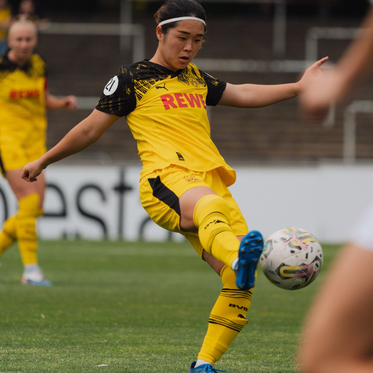 BVBjpn's tweet photo. BVBフラウエンのレギオナルリーガ・ヴェスト最終戦は8-0の大勝！伊藤彩羅選手は前半の45分間プレーしました 💪

チームは首位と勝ち点2差の2位でシーズンを終えました。 https://t.co/jwwm6R1rfh