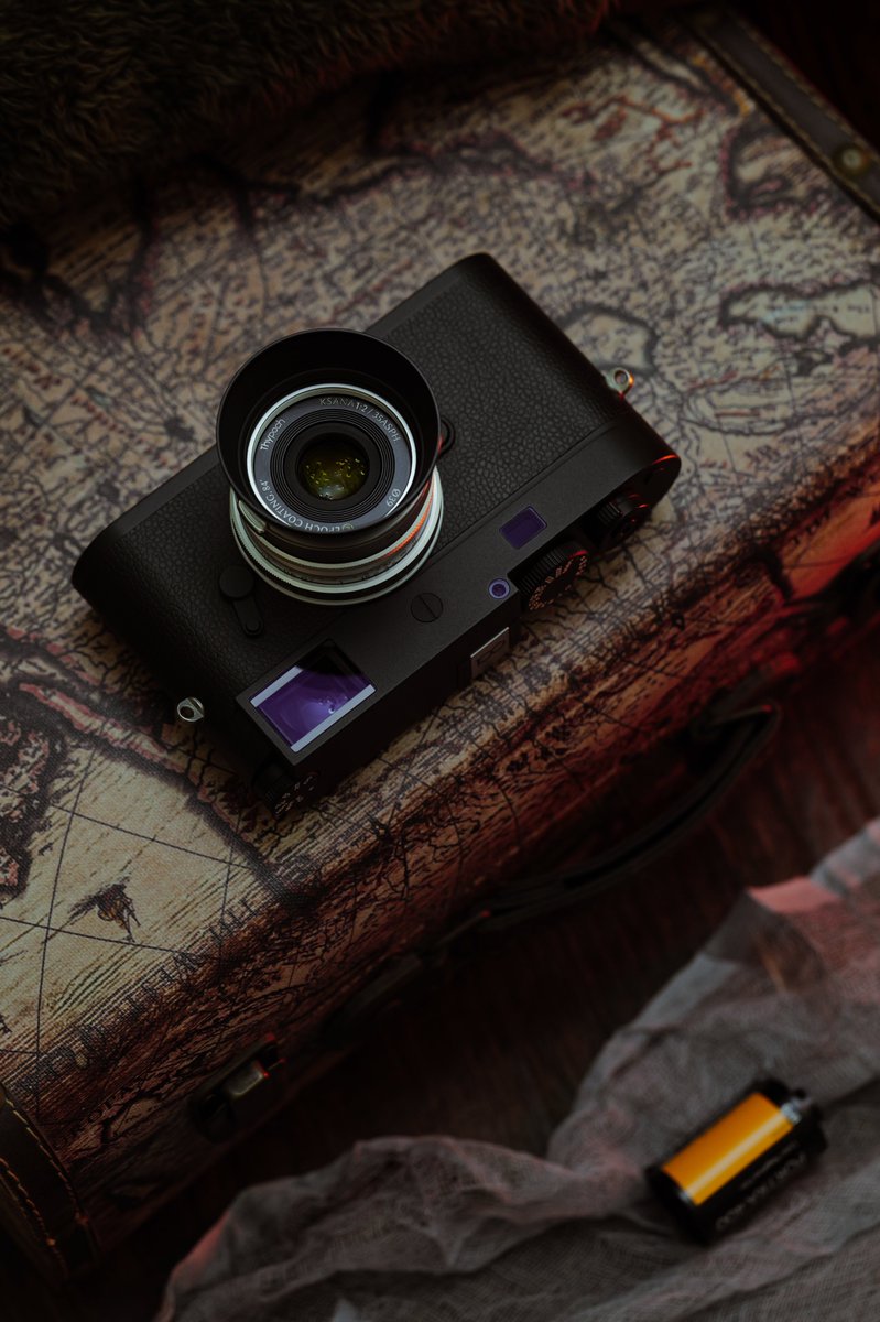 thypoch's tweet photo. Ksana 35mm silver version.
With or without lens hood? What's your pick?

P1-2 Leica M11-P + Ksana 35mm
P3-4 Leica M11 + Ksana 35mm
Credit to: 羅先生

#Thypoch #Ksana35mm #Leica https://t.co/s6dxIGoIsP