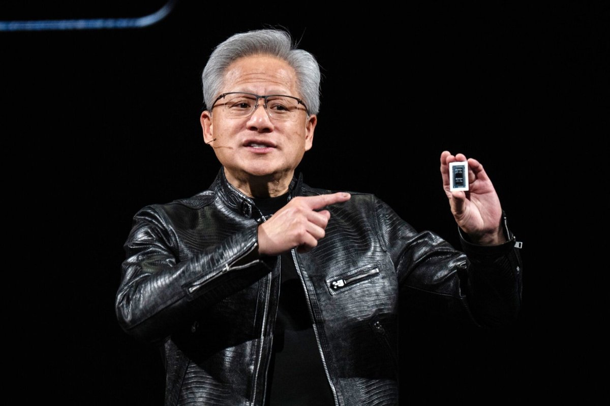 VimalAITech's tweet photo. 🔥🤖 NVIDIA just unveiled the RTX Spark AI chip – calling it the BIGGEST PC reinvention since the smartphone! Personal AI agents are coming to Windows PCs this autumn from Lenovo, HP, Dell & more 🤖
#NVIDIARTX #AIRevolution #TechNews https://t.co/QcI9lXLPIQ