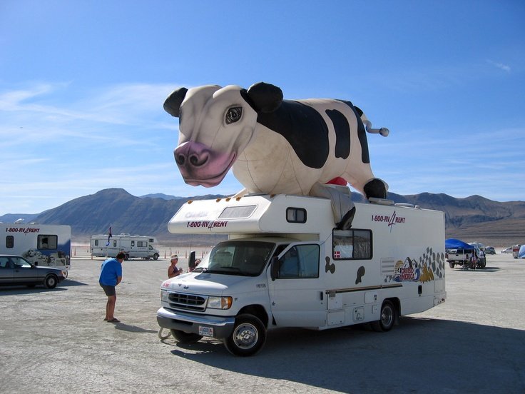TheEnglishCarav's tweet photo. It's World Milk Day!
We remember when you had to drink a third of a pint of milk at school from a little glass bottle!
#WorldMilkDay #milkfloat #milkshake #milk #caravan #teardropcamper #teardropcamper https://t.co/wJRNjYAfq9
