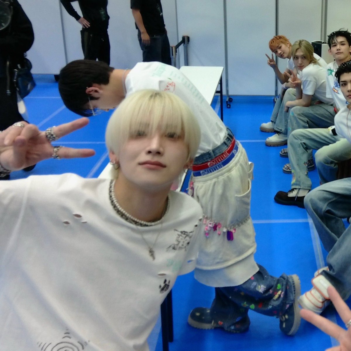 ruoruico's tweet photo. 하루아 니 머선 고민있나… https://t.co/9cBKm3Pf2y