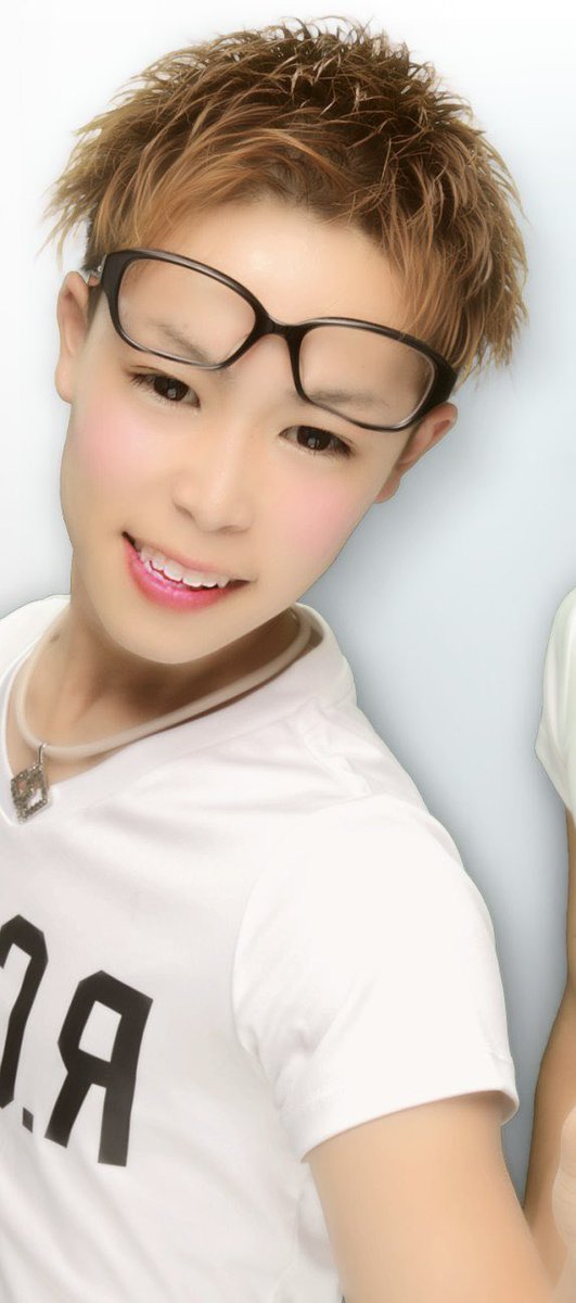 7staorg_ren's tweet photo. 10年もあればそりゃ変わるよね

地元に居る時はホストなんか絶対せんと思ってたし、1番嫌いな人種でした

けど、今ではノリで始めた物が5年経ちました。

人生何があるかわかりませんね🫠 https://t.co/DhluZdRkig