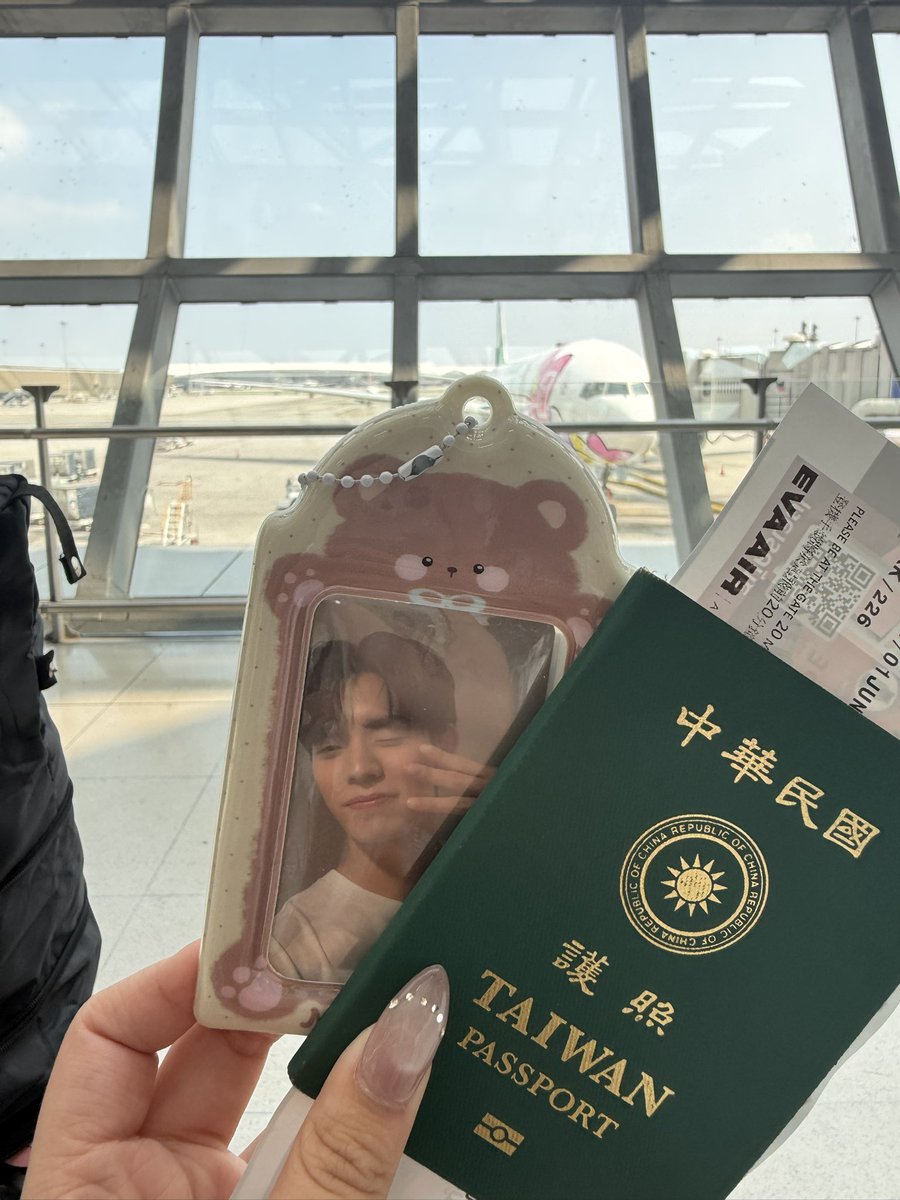 irisbinni's tweet photo. Bkk byebye https://t.co/CWb0SmP5nI