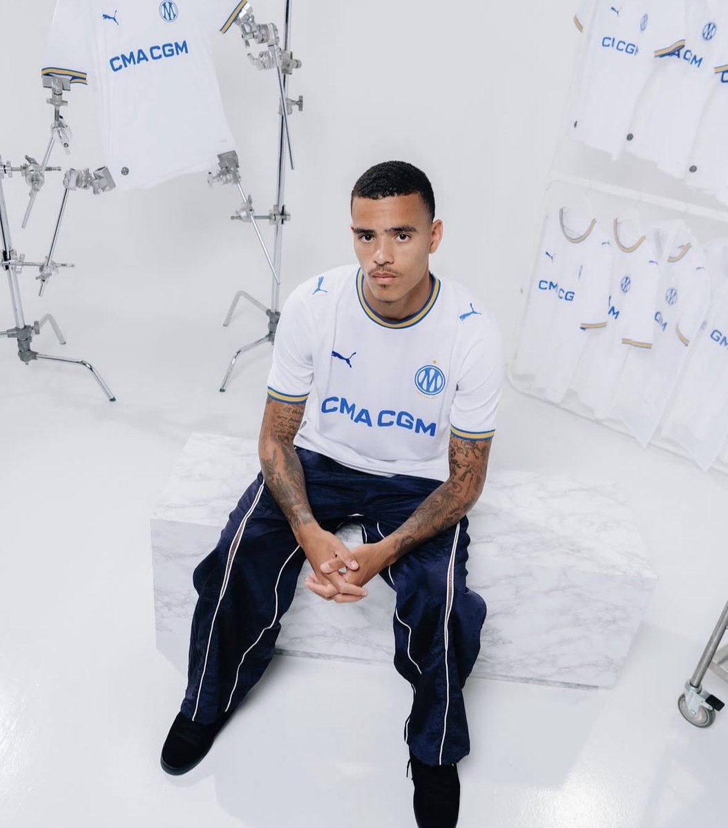 Mercat_OM's tweet photo. 🏴󠁧󠁢󠁥󠁮󠁧󠁿

📸 @OM_Officiel | #TeamOM https://t.co/WpmXYmGDT5