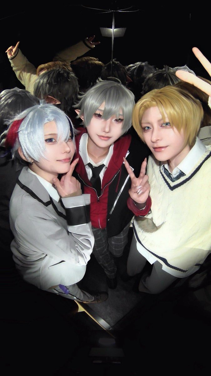 pn8foa's tweet photo. Cosplay 🌈🕒
🥂✨ 🎲 🛡 https://t.co/2rtf40RMZe