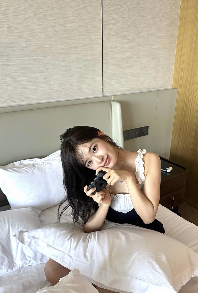 KOPENGINAY's tweet photo. どの写真を見ても美しすぎて心が持たないよ😯 https://t.co/MPyrZlpg43