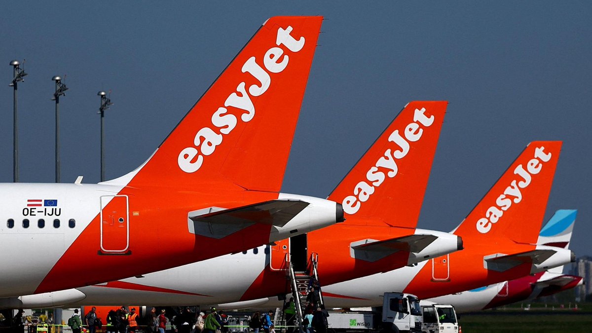 MartiniGuyYT's tweet photo. BREAKING: EasyJet shares surged 11% following news that investment firm Castlelake is considering a takeover bid.

the stock rise happened even though most other European stocks fell today. 🚀 https://t.co/y54qJesj8F