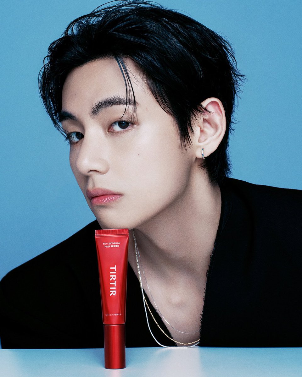 LyntaV's tweet photo. @Kstyle_news TIRTIR AMBASSADOR TAEHYUNG
V FACE OF TIRTIR
#TaehyungxTIRTIR
#VxTIRTIRGLOBAL https://t.co/JceNHWxF4L