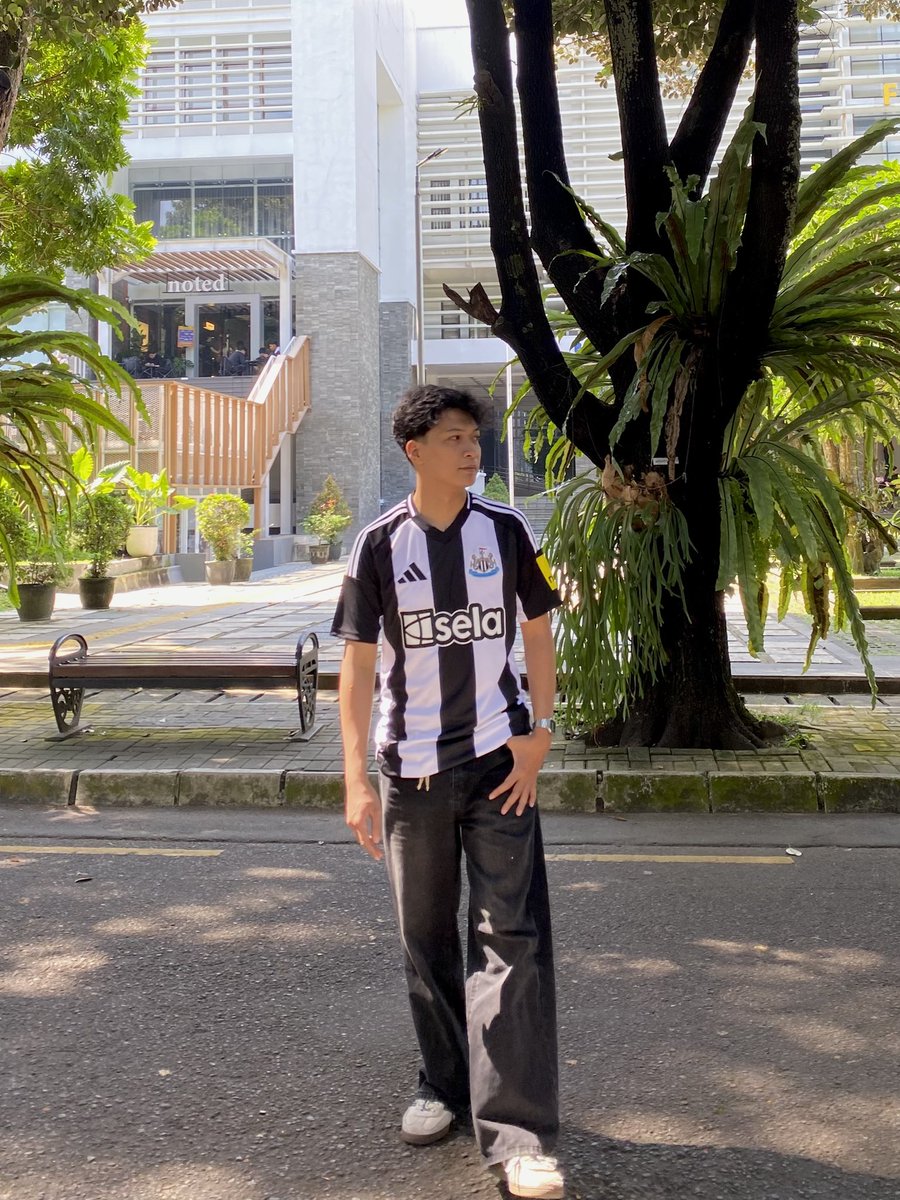ruthlessdenial's tweet photo. Newcastle Utd 2024/2025 ⚫️⚪️ https://t.co/oxxYAW085D