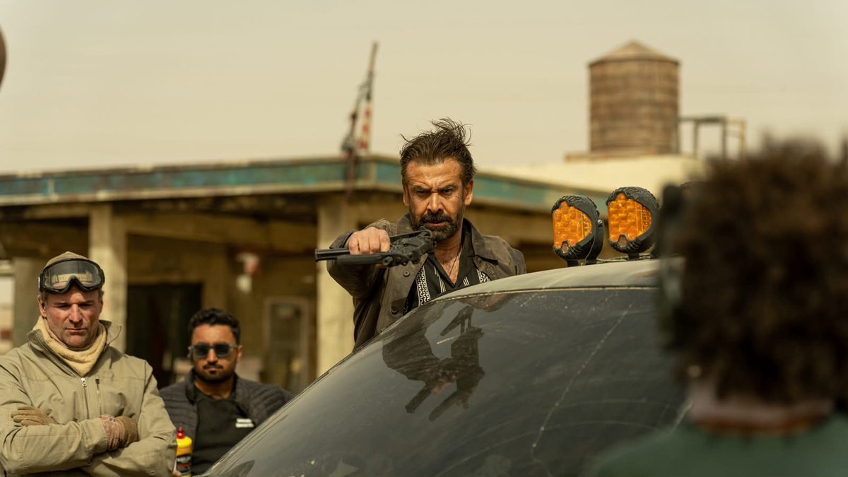 NAlkhorayef8's tweet photo. حضرت #7dogs أمس والصدق العمل فاجأني من أول دقيقة إلى آخر مشهد إنتاج ضخم وأحداث سريعة وتصوير يرفع الرأس فعلًا خطوة كبيرة للسينما في المنطقة واللي ما شافه للحين فاته شيء كثير 🔥 https://t.co/2Zzi8HJwgd