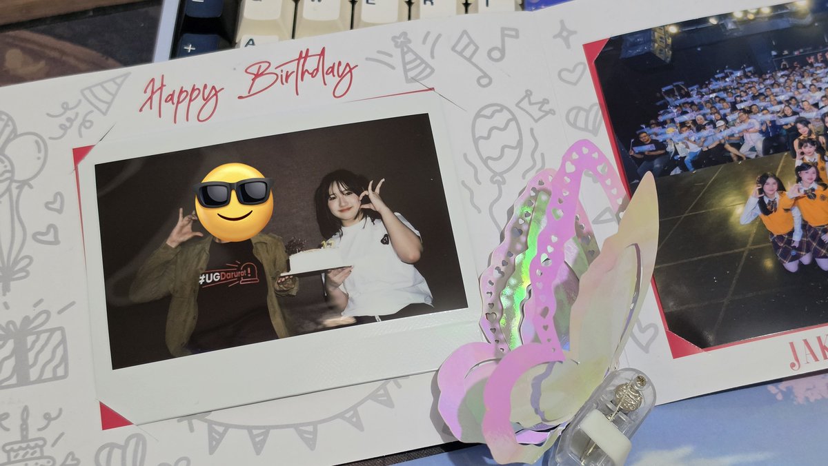 kimkimkere's tweet photo. Happy sweet seventeen, @N_CathyJKT48
Kamu juga bahagia terus ya, ket 🙏🙏🙏
#Cathy17thSpringTime https://t.co/FpL1miXvO9