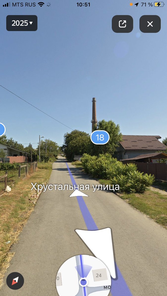 danil_batin's tweet photo. @IBlitz6 @TrollFootball2 I agree, the street is not beautiful, but your photo is definitely outdated, find something newer. https://t.co/fE3lMAn6NN