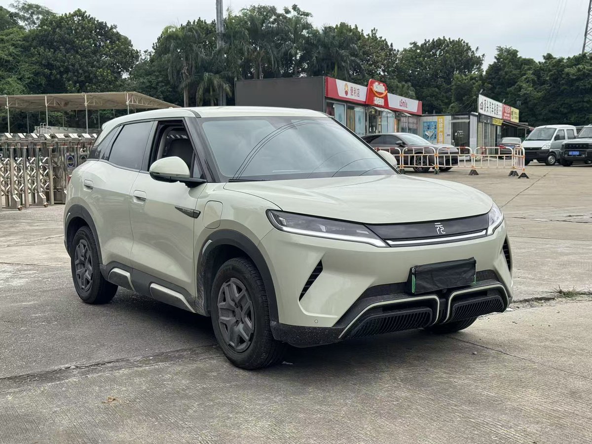 ZedPumping's tweet photo. 2024 BYD Yuan UP
fully electric, 401 km range, 45.12 kWh battery capacity,  2wd, light green exterior &amp; white interior, electric leather seat, with cruise control function, tire pressure monitoring function, screen &amp; 360 degree camera (vin: 4723502) https://t.co/WddPU2TgMT