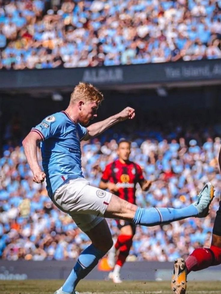 gemutlich111's tweet photo. Time Changes, The techniques Doesn't - Kevin De Bruyne 😮‍💨 https://t.co/Fe8UK2nslJ