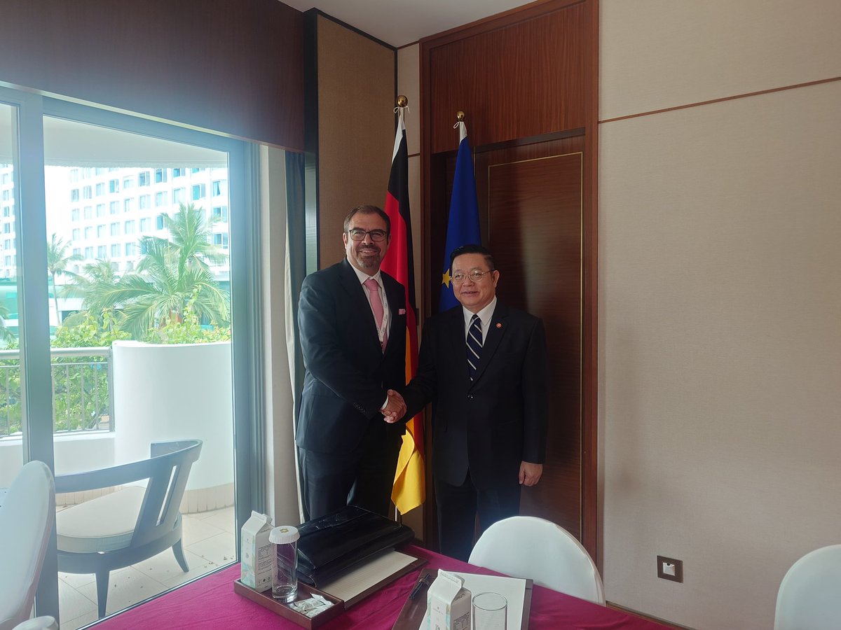 GermanyInSEAsia's tweet photo. Germany 🤝 ASEAN. Strengthening ties &amp; advancing our strategic partnership in key areas of development and defence. 

#sld2026 @ASEAN https://t.co/Npa7mxV5sa