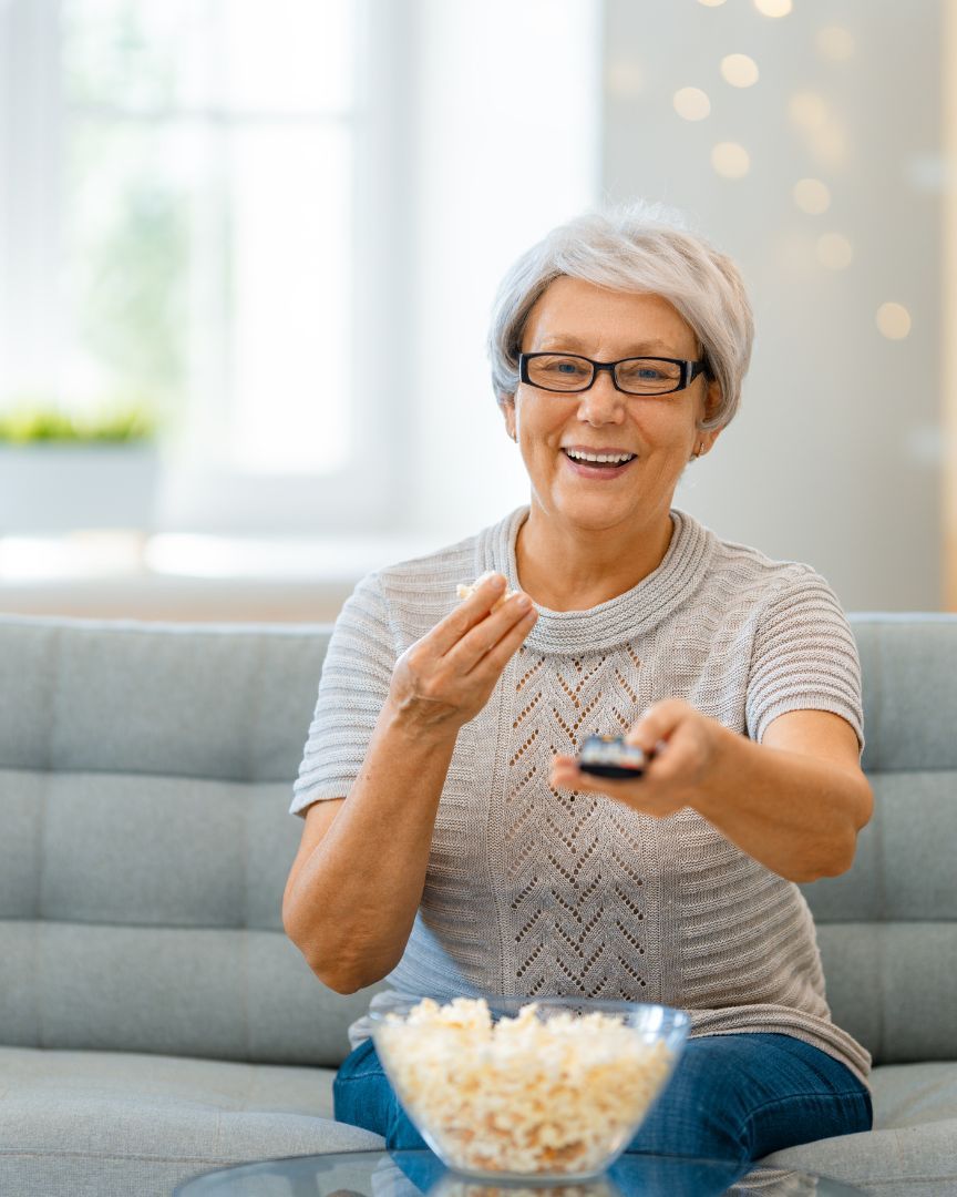 RestoreTVHelp's tweet photo. Received a postcard from us, but not sure what to do next? We have lots of useful information on our website about mobile signal upgrades and what we can do to help solve disruption to your free to view TV ✅

Find out more here: https://t.co/AHcDA1lK5H https://t.co/qwoOD9YTuK