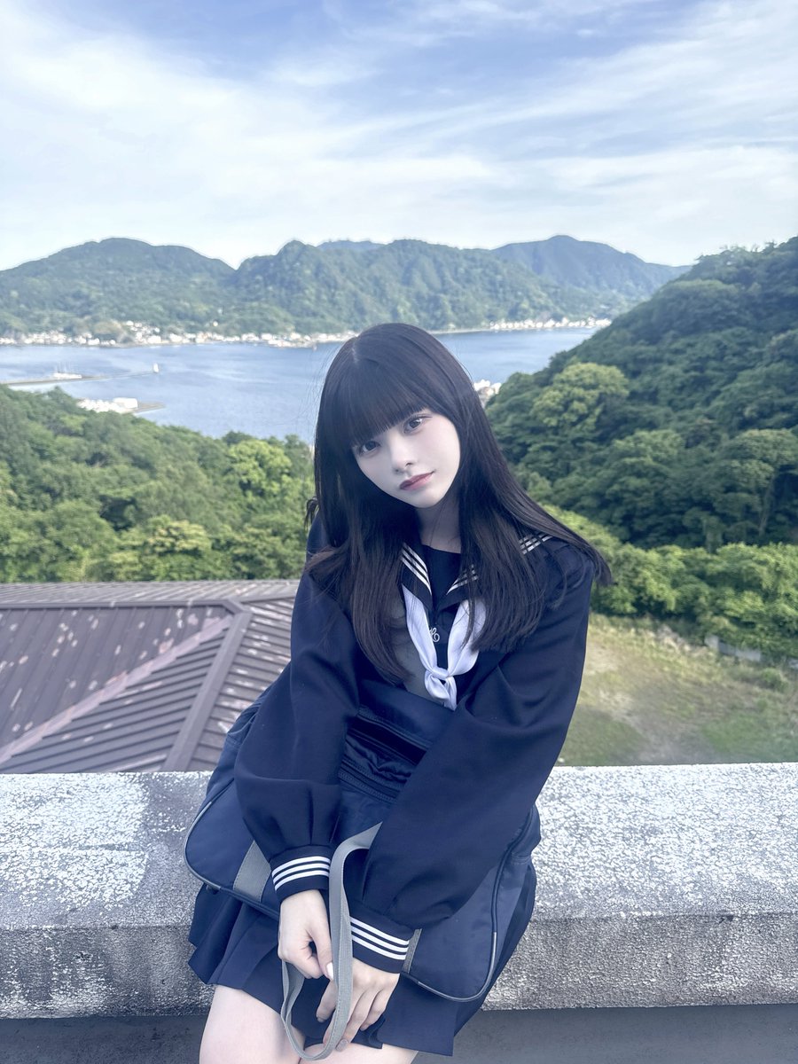 tomoka_takasuka's tweet photo. 屋上 https://t.co/5VVAlB4Npr