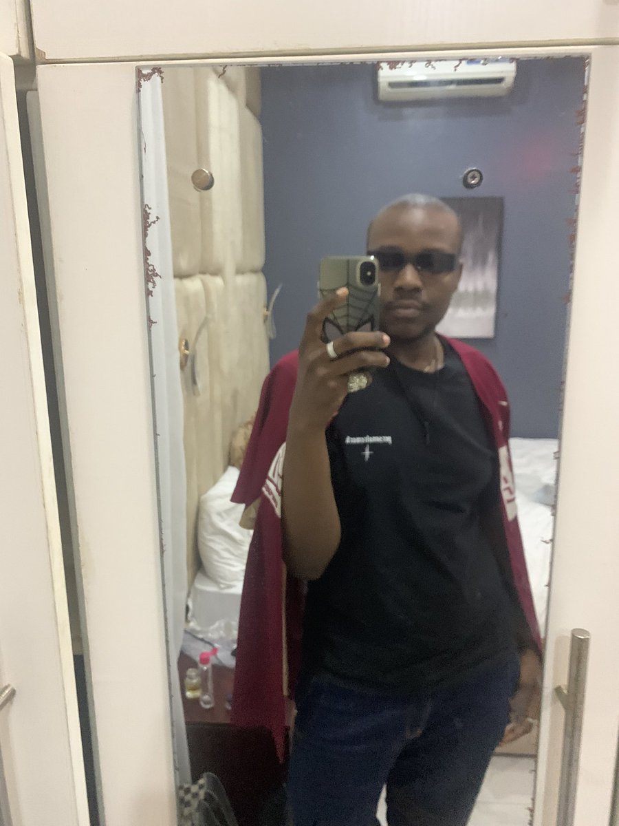Dhiamond of House Targaryen tweet media