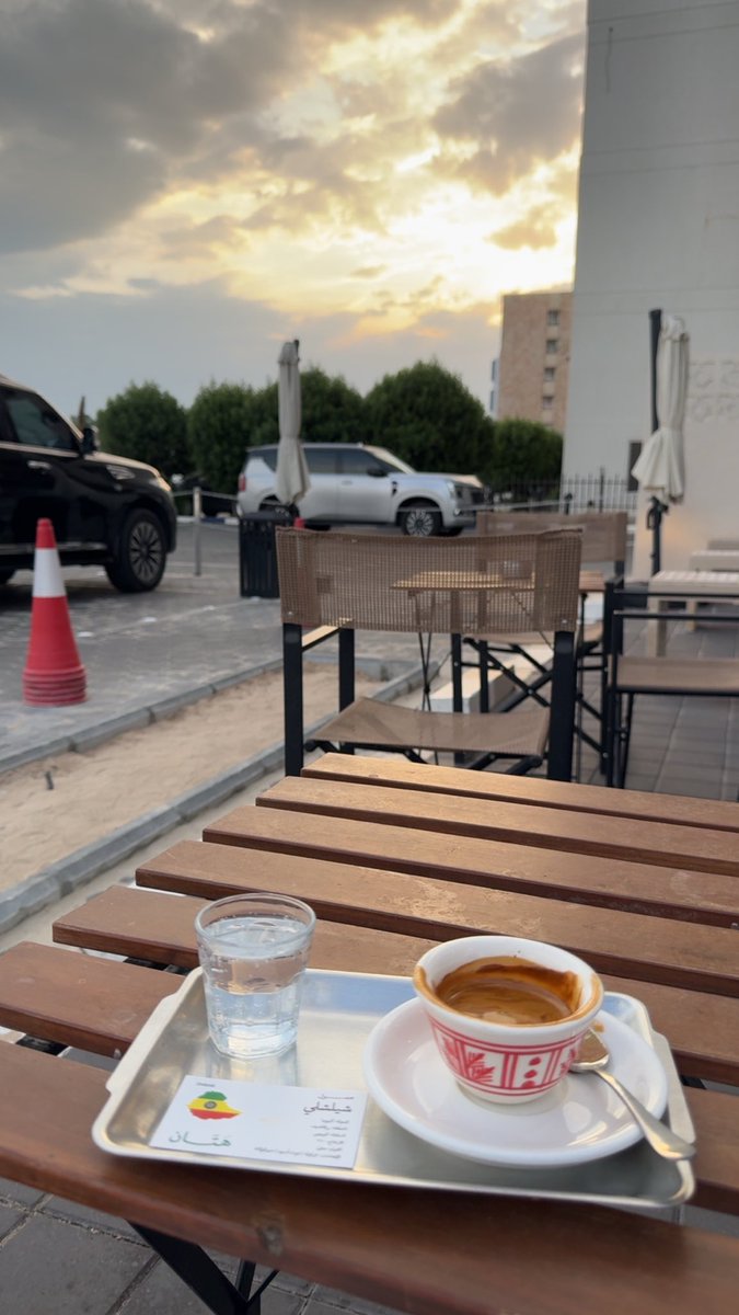 vq_iio7's tweet photo. صباح الخير ، اما بعد :

"لولا هقوةٍ تشرق علي كل مطلع نور
ما حققت من غايات عمري ولا غايه " https://t.co/EP24RsCU4P