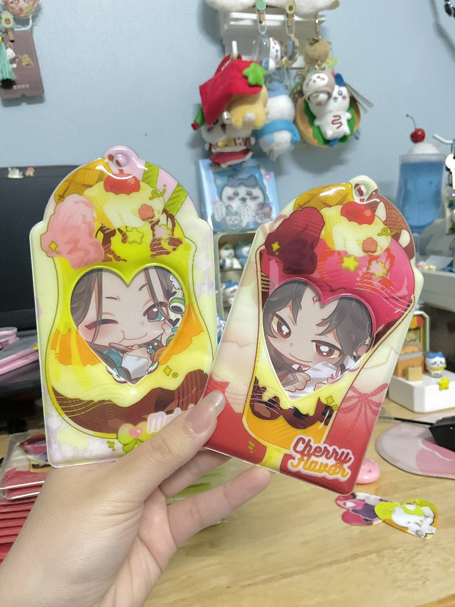 floppageis's tweet photo. Interest Check!
Would anyone be interested in a Bingqiu merch PO?
The merch will be made-to-order, so nothing is in stock.Production will begin after I confirm the final order quantity.
Since some items can't be reproduced, Only the merch shown below will be available for this PO https://t.co/utIe8EdMcT