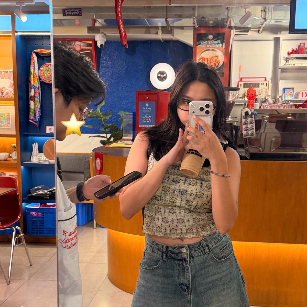 mezzoblue's tweet photo. ayun #tomboytwt https://t.co/Ye8in3Loub