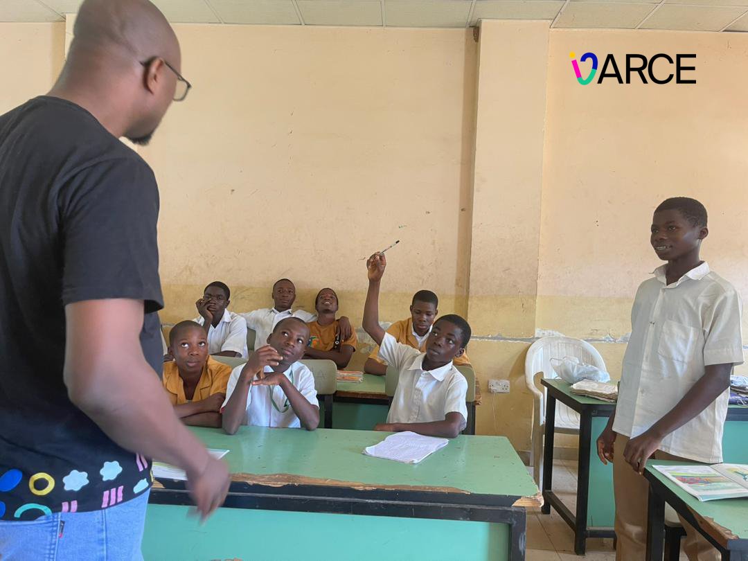 VARCENigeria's tweet photo. The session encouraged critical thinking, self-reflection, and healthy communication while empowering boys to challenge harmful stereotypes and promote respect and equality in their everyday interactions. 

#HeForShe #GenderEquality #PositiveMasculinity #HealthyCommunication https://t.co/0dJaOiwWaV
