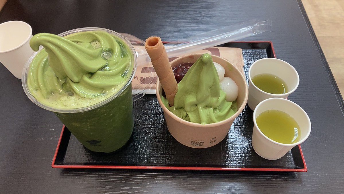 roriyankee's tweet photo. 行ったことないエリア散策して行ったことないお店でランチ🍽️
ご飯汁物ついて700円くらいは安すぎ神？🥹
ハンバーグほろほろで美味しかったあ🤤
帰りはお茶専門店みたいなとこで抹茶デザート🍵
ランチ代と同じくらいの値段でわろただったけど美味しいから仕方ない😇
旦那ピは今日もかわいい🥰 https://t.co/FQDnlp4Otv