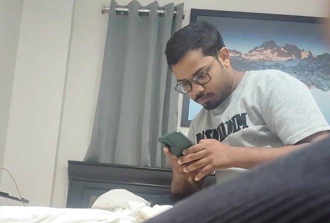rax2911200's tweet photo. Scammer alert 🚨
This muslim guy call's for meet after meet he won't pay single rupee 
he have police  👮cases on him 
he lives in "Toli Chowki" Area
his name and number
"SAAD BIN SAYEED"
70752 10052
IF ANYONE KNOW THIS GUY PIN ME https://t.co/Ws8zQfR0rk
